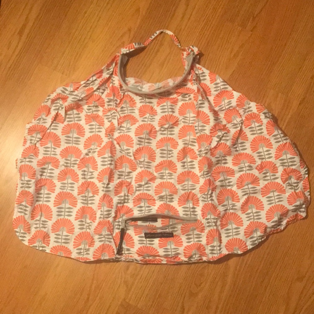 Petunia Pickle Bottom nursing cover